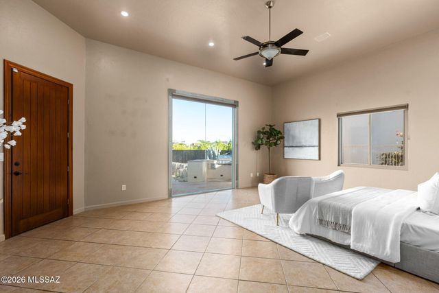 6460 N Regal Manor Drive, Tucson, AZ 85750
