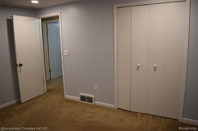 3461 Thomas Avenue, Berkley, MI 48072