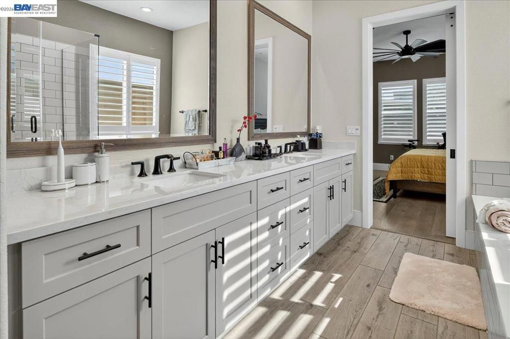 Image 17 of property listing at 1560 empire, Lodi, CA 95242