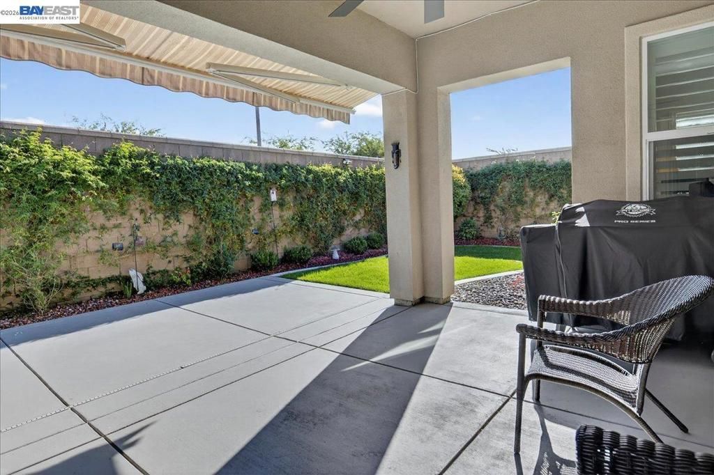 Image 28 of property listing at 1560 empire, Lodi, CA 95242