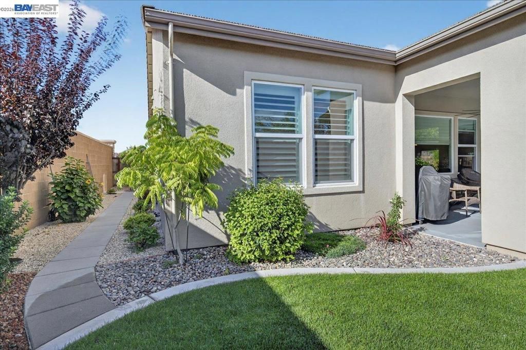 Image 31 of property listing at 1560 empire, Lodi, CA 95242