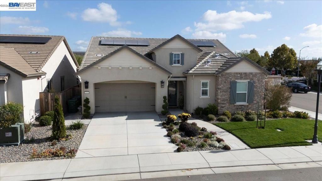 Image 32 of property listing at 1560 empire, Lodi, CA 95242