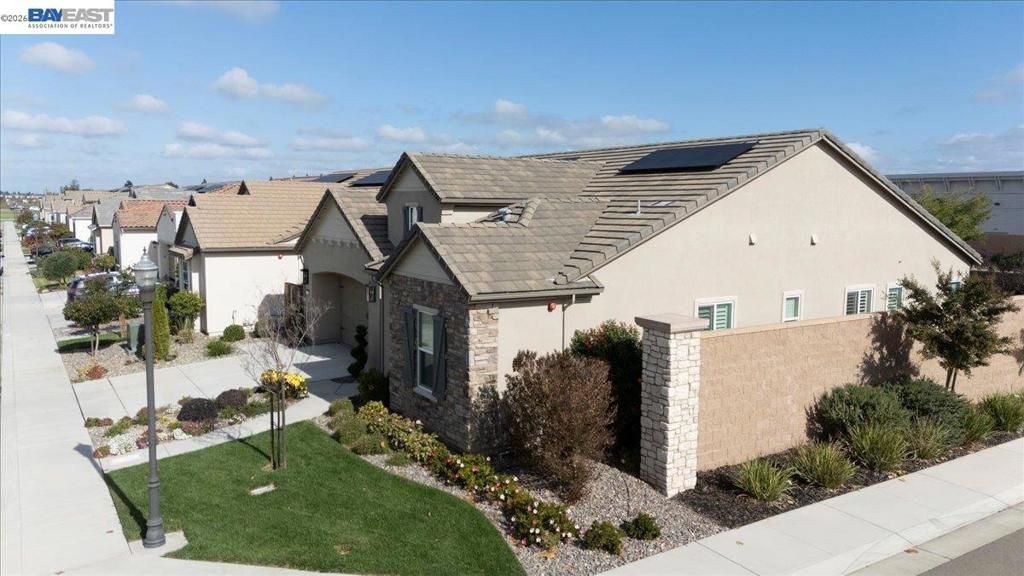 Image 33 of property listing at 1560 empire, Lodi, CA 95242