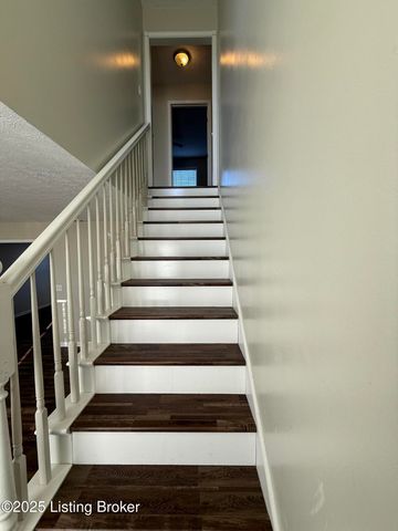 111 Calumet Ct, Elizabethtown, KY 42701