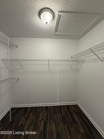 111 Calumet Ct, Elizabethtown, KY 42701