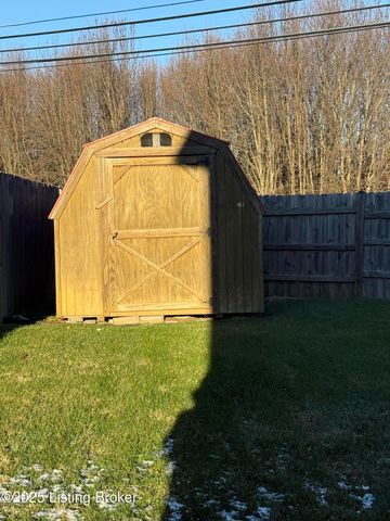 111 Calumet Ct, Elizabethtown, KY 42701