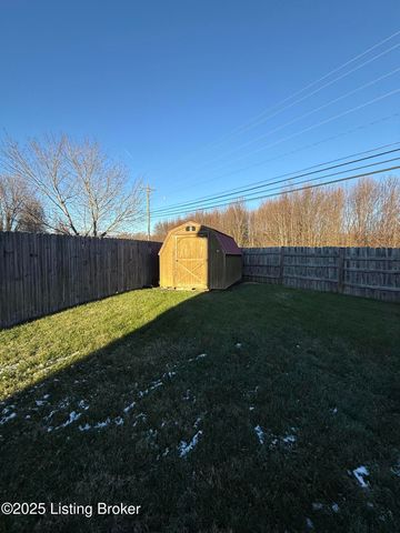 111 Calumet Ct, Elizabethtown, KY 42701