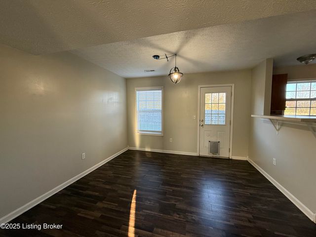 111 Calumet Ct, Elizabethtown, KY 42701