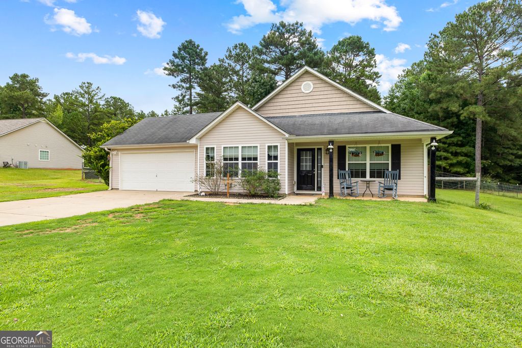 39 Glazier Farms Way, Senoia, GA 30276