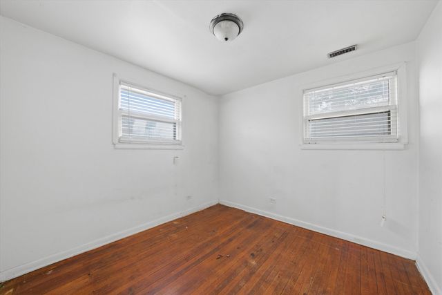 129 49th Avenue, Bellwood, IL 60104