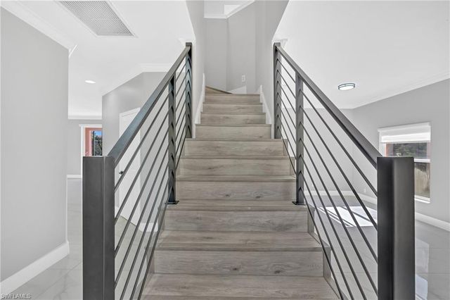 2822 Inlet Cove LN W, Naples, FL 34120