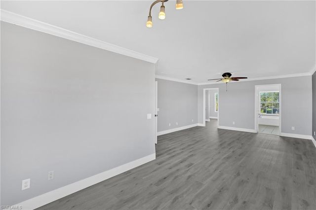 2822 Inlet Cove LN W, Naples, FL 34120