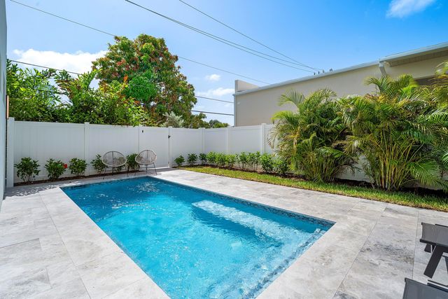 715 SE 4th Avenue, Delray Beach, FL 33483