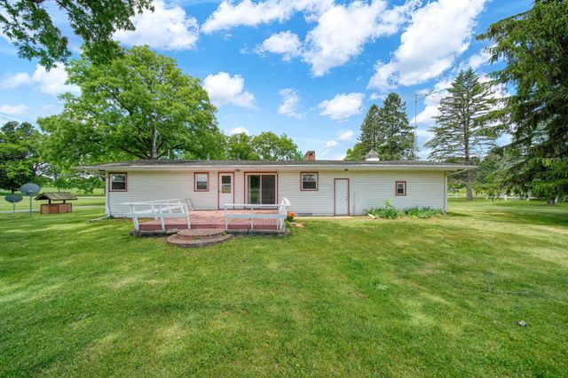 9801 Peterson Road, Brooklyn, MI 49230