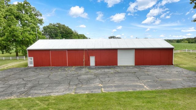 9801 Peterson Road, Brooklyn, MI 49230