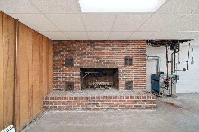 9801 Peterson Road, Brooklyn, MI 49230