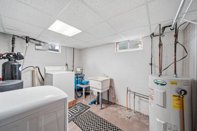 9801 Peterson Road, Brooklyn, MI 49230