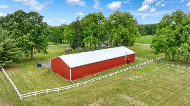 9801 Peterson Road, Brooklyn, MI 49230