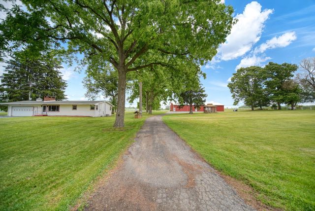 9801 Peterson Road, Brooklyn, MI 49230