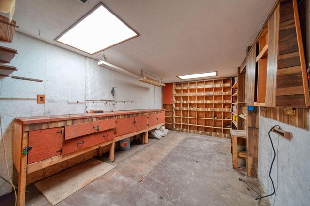 9801 Peterson Road, Brooklyn, MI 49230