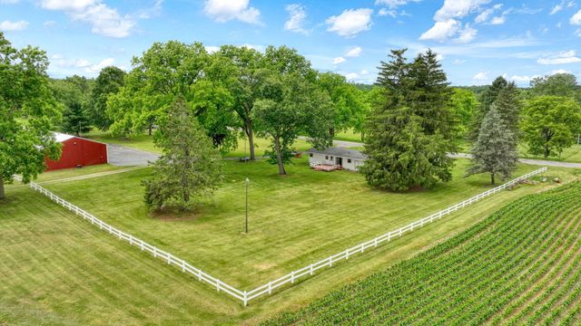 9801 Peterson Road, Brooklyn, MI 49230