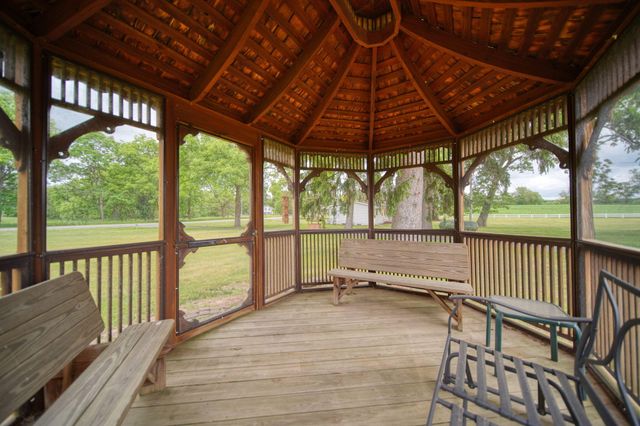 9801 Peterson Road, Brooklyn, MI 49230