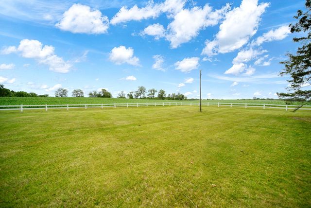 9801 Peterson Road, Brooklyn, MI 49230