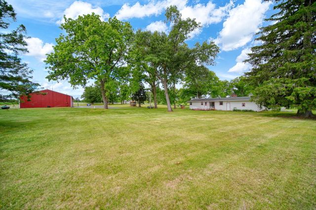 9801 Peterson Road, Brooklyn, MI 49230