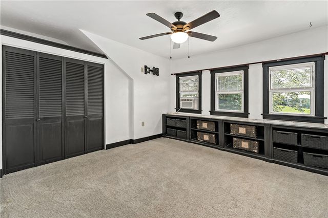 200 Wilbur St, Bon Air, PA 15210