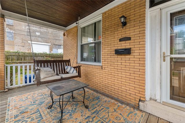 200 Wilbur St, Bon Air, PA 15210