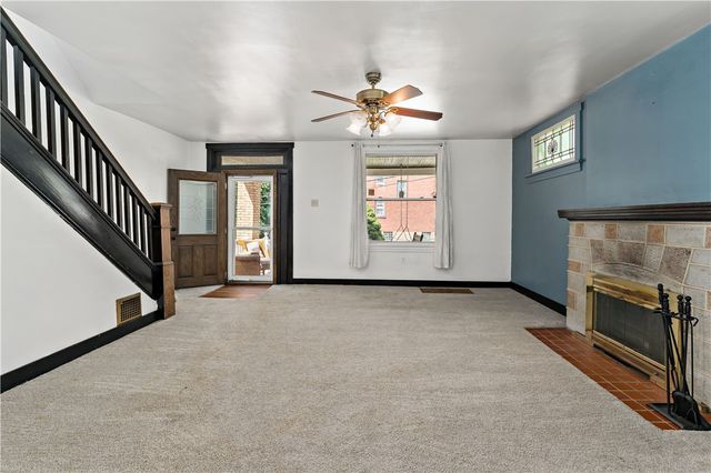 200 Wilbur St, Bon Air, PA 15210