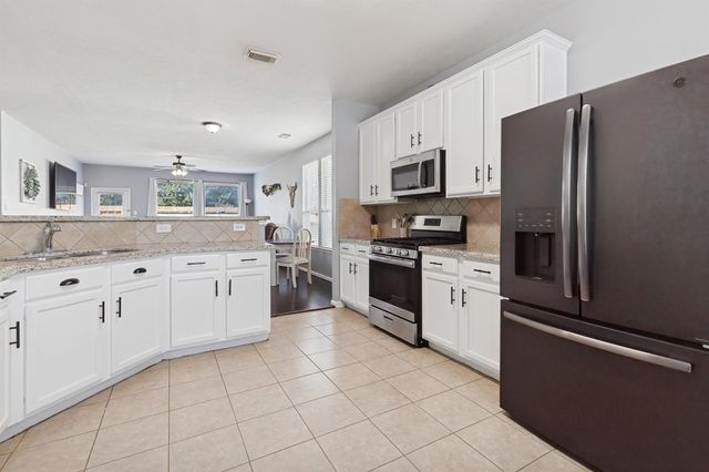 15227 Willowhurst Drive, Cypress, TX 77429