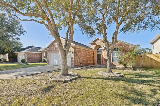 15227 Willowhurst Drive, Cypress, TX 77429
