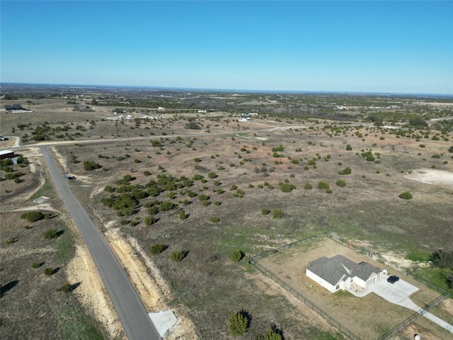 526 Mt Hollow Drive, Granbury, TX 76048