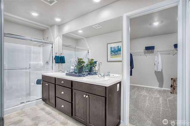 13724 199th St Street Ct E, Graham, WA 98338