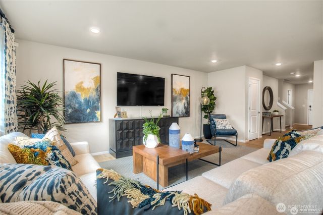 13724 199th St Street Ct E, Graham, WA 98338