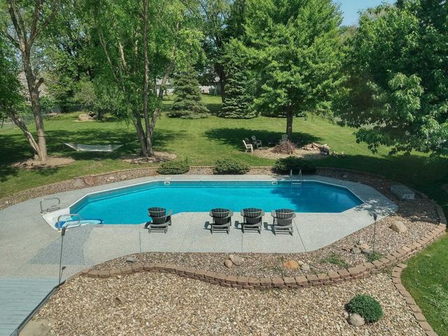 4720 Orellana Avenue, Cedar Falls, IA 50613