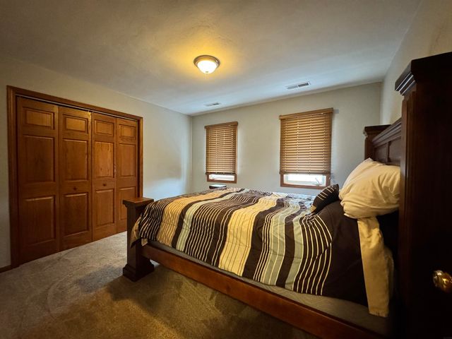 4720 Orellana Avenue, Cedar Falls, IA 50613