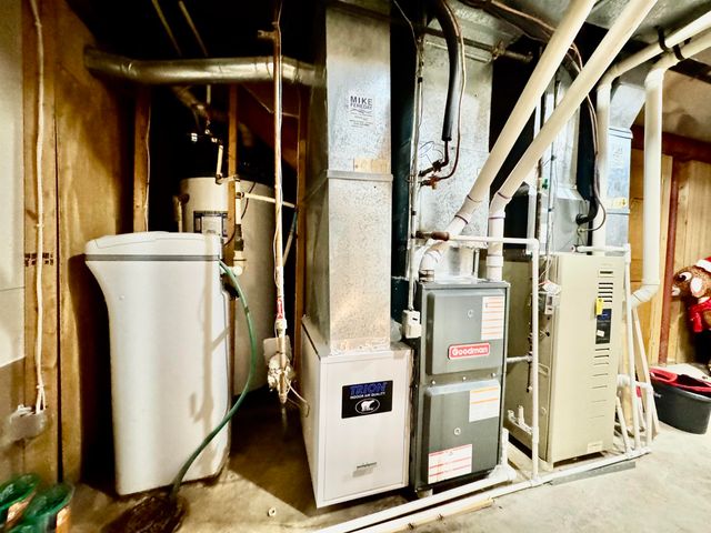 4720 Orellana Avenue, Cedar Falls, IA 50613