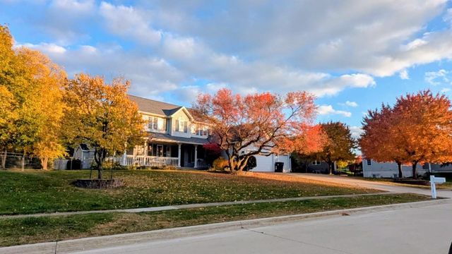 4720 Orellana Avenue, Cedar Falls, IA 50613