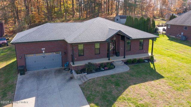 389 Fernwood Dr, Mt Washington, KY 40047