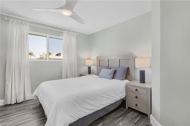 5389 Serenity CV, Bokeelia, FL 33922