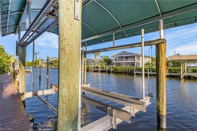 5389 Serenity CV, Bokeelia, FL 33922