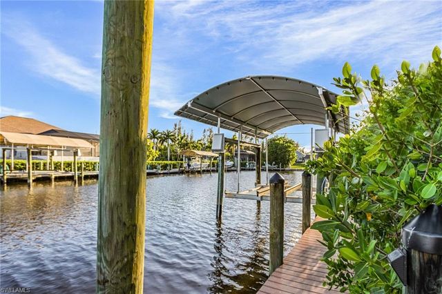 5389 Serenity CV, Bokeelia, FL 33922