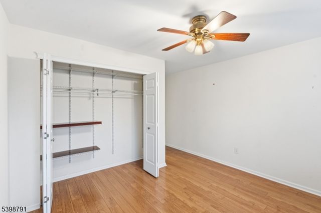 8 Brookline Ct, Montgomery Twp., NJ 08540