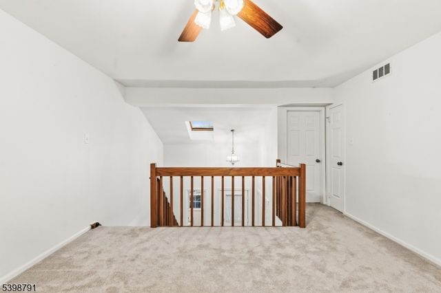 8 Brookline Ct, Montgomery Twp., NJ 08540