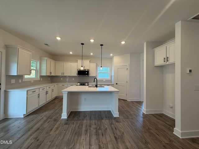 189 Kipling Creek Drive, Fuquay Varina, NC 27526