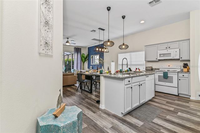 16640 PALM SPRING DRIVE, Clermont, FL 34714