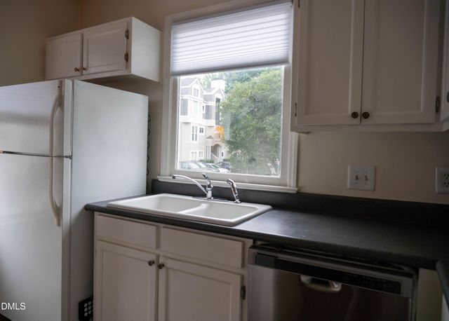 1021 Brighthurst Drive 206, Raleigh, NC 27605