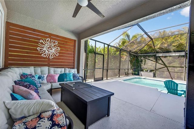 7504 LANTERN PARK AVENUE, Apollo Beach, FL 33572